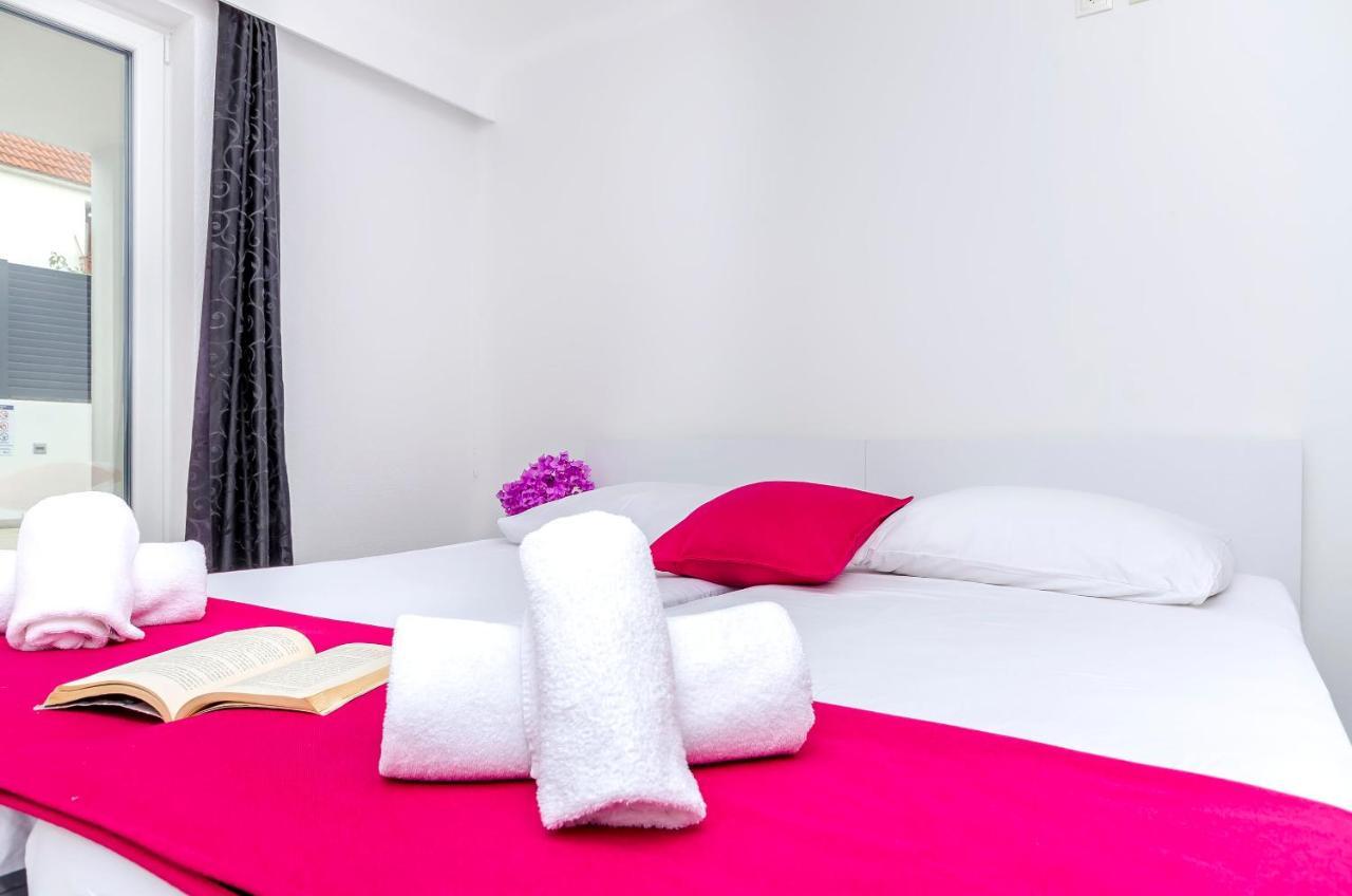 All Saints Suites B&B Kastela Kaštel Štafilić Buitenkant foto